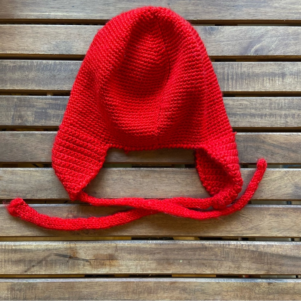Elmo Red Knit Hat - Picture 2 of 4